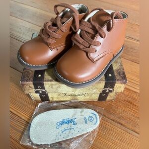 FootMates Todd Brown Dress Shoes for Kids NEW